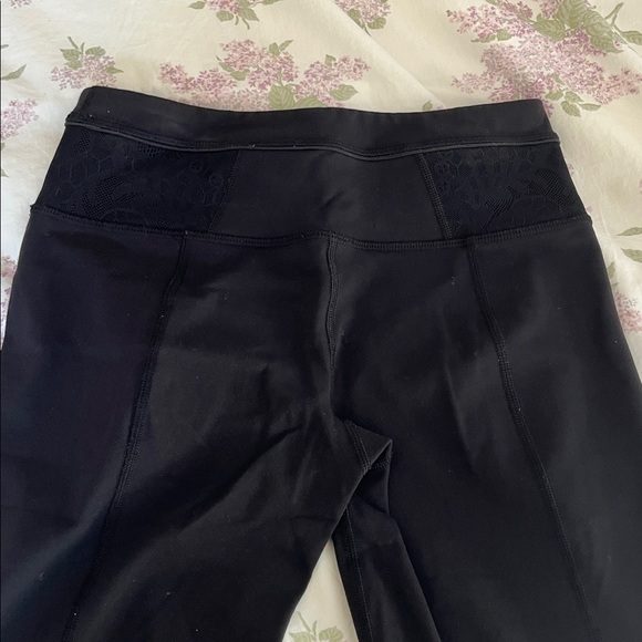 Lululemon athletica women’s black low rise flare bootcut leggings size 2 regular - Picture 7 of 10